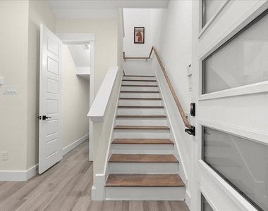 2906 Stevens Street - Photo Thumbnail 10