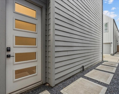 2906 Stevens Street - Photo Thumbnail 22