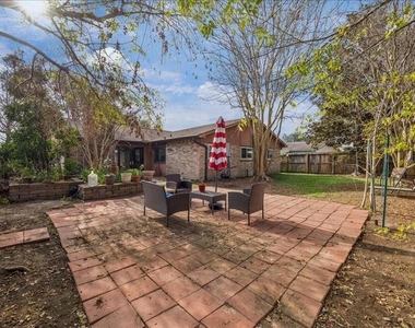 3902 Broken Elm Drive - Photo Thumbnail 28