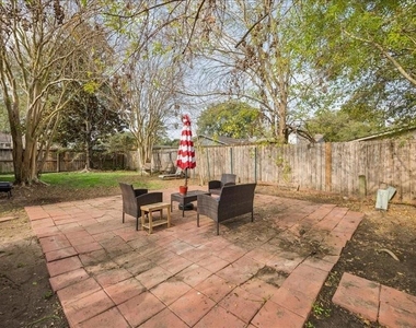 3902 Broken Elm Drive - Photo Thumbnail 26