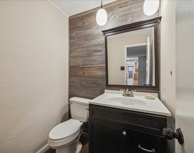 3902 Broken Elm Drive - Photo Thumbnail 24