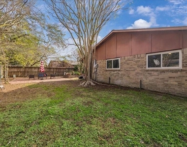 3902 Broken Elm Drive - Photo Thumbnail 27