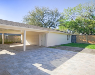 8006 Richmond Avenue - Photo Thumbnail 25