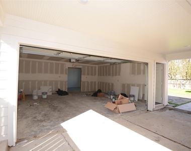 8006 Richmond Avenue - Photo Thumbnail 27
