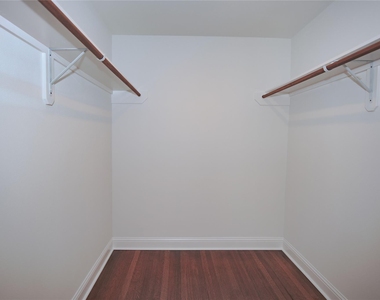 8006 Richmond Avenue - Photo Thumbnail 18