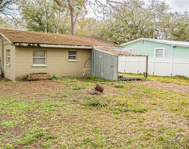 14918 Pinecrest Road - Photo Thumbnail 8