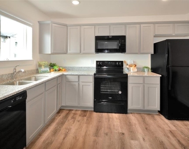 21155 Gosling Road Road - Photo Thumbnail 7