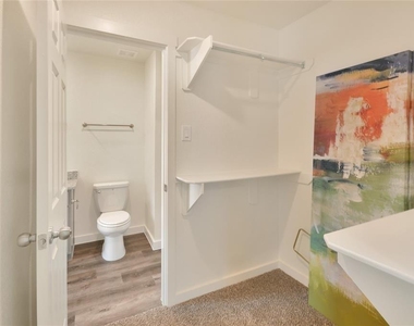 21155 Gosling Road Road - Photo Thumbnail 18