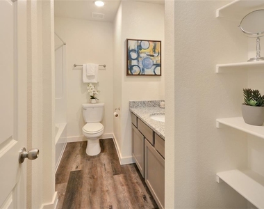 21155 Gosling Road Road - Photo Thumbnail 11
