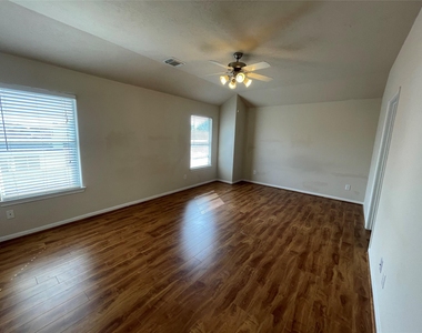 12606 Egret Hill Court - Photo Thumbnail 7