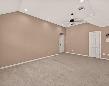 1738 Palmetto Park Drive - Photo Thumbnail 22