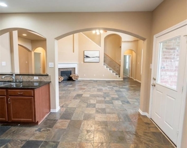 1738 Palmetto Park Drive - Photo Thumbnail 18