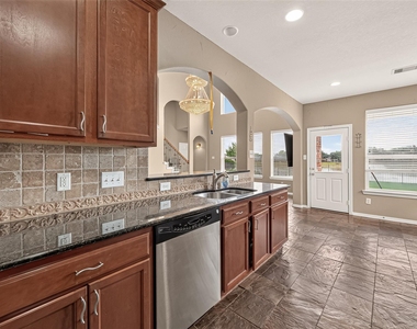 1738 Palmetto Park Drive - Photo Thumbnail 34