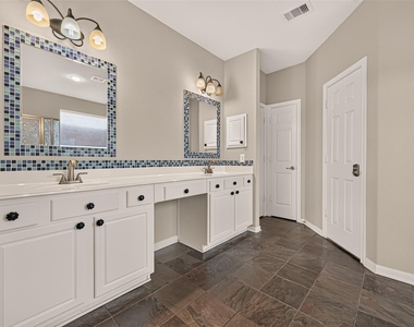 1738 Palmetto Park Drive - Photo Thumbnail 14