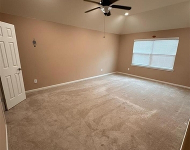 1738 Palmetto Park Drive - Photo Thumbnail 28