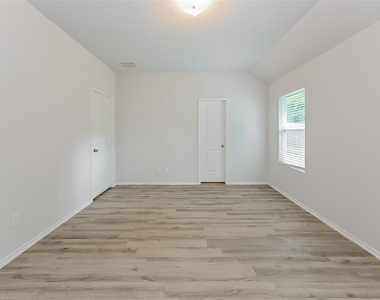 3203 Atascocita Elm Drive - Photo Thumbnail 7