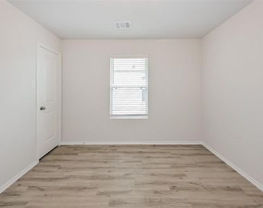 3203 Atascocita Elm Drive - Photo Thumbnail 9