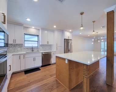 4915 Brian Haven Drive - Photo Thumbnail 18
