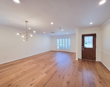 4915 Brian Haven Drive - Photo Thumbnail 3