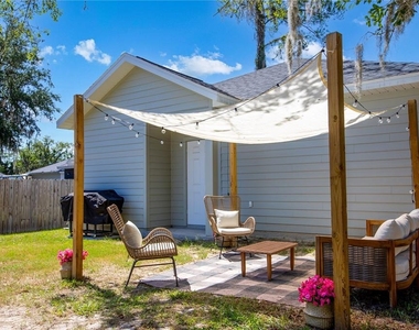 991 Nw 3rd Street - Photo Thumbnail 16