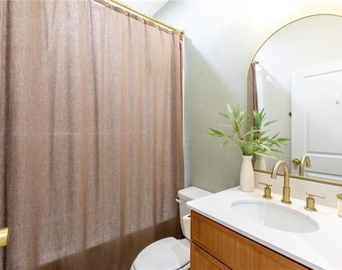 991 Nw 3rd Street - Photo Thumbnail 15