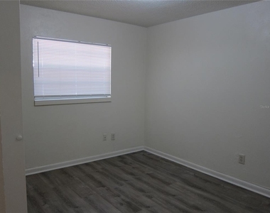 37 Ne 21st Terrace - Photo Thumbnail 16