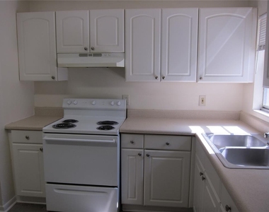 37 Ne 21st Terrace - Photo Thumbnail 3