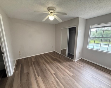 3705 Sw 27th Street - Photo Thumbnail 15