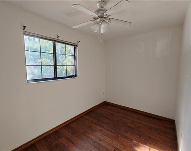 830 Sw 56th Terrace - Photo Thumbnail 10