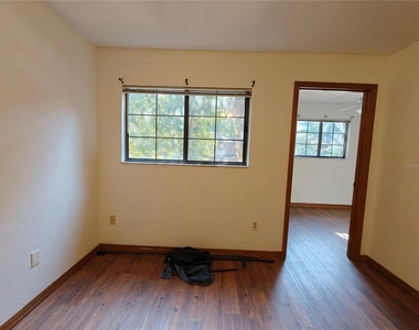 830 Sw 56th Terrace - Photo Thumbnail 12