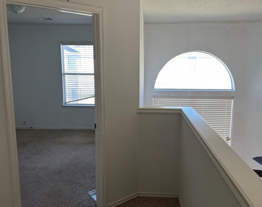 13600 Breton Ridge Street - Photo Thumbnail 20