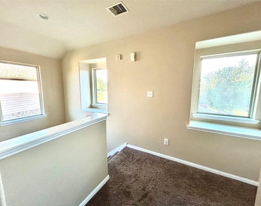 20618 Sweetstone Grove Lane - Photo Thumbnail 28