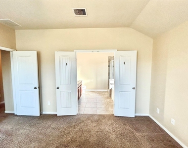 20618 Sweetstone Grove Lane - Photo Thumbnail 22