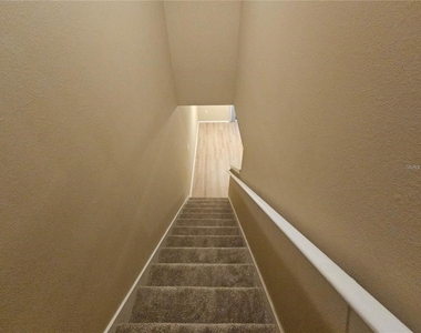 622 Old Pine Ct - Photo Thumbnail 9