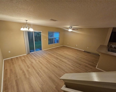 622 Old Pine Ct - Photo Thumbnail 7