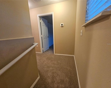 622 Old Pine Ct - Photo Thumbnail 8