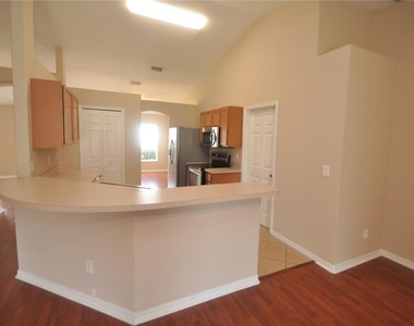 37 Louisburg Lane - Photo Thumbnail 18