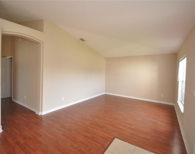 37 Louisburg Lane - Photo Thumbnail 4