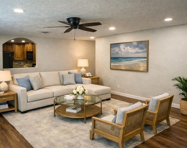 855 Stewart Street - Photo Thumbnail 2