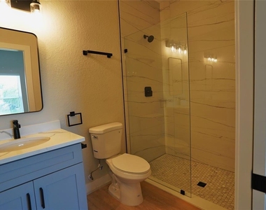 12032 Tetzel Avenue - Photo Thumbnail 14