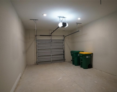 12032 Tetzel Avenue - Photo Thumbnail 22