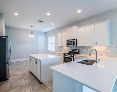 5815 Inspiration Terrace - Photo Thumbnail 6