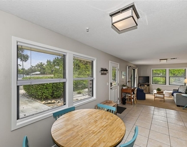 2475 Alameda Avenue - Photo Thumbnail 6