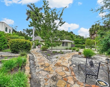 2475 Alameda Avenue - Photo Thumbnail 35