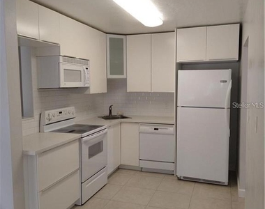 2155 Temple Street - Photo Thumbnail 5