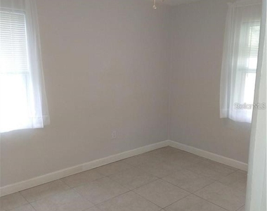2155 Temple Street - Photo Thumbnail 10