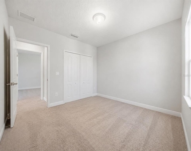 11118 Sand Pine Lane - Photo Thumbnail 33