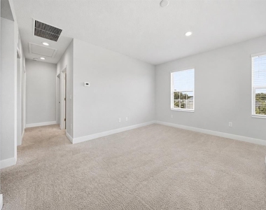 11118 Sand Pine Lane - Photo Thumbnail 25