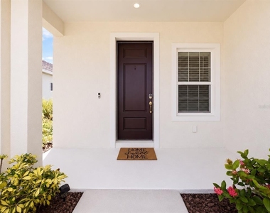 11118 Sand Pine Lane - Photo Thumbnail 9