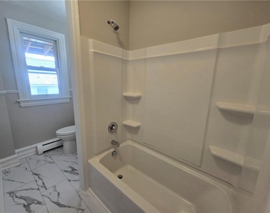 315 N 10th Street - Photo Thumbnail 7